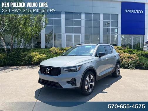 2026 Volvo XC40 B5 Plus