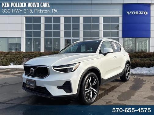 2023 Volvo XC40 B5 Core
