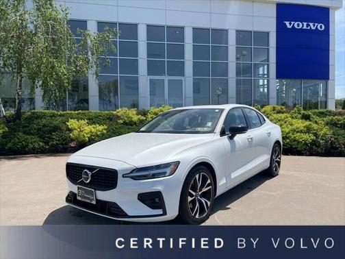 2025 Volvo S60 B5 Core