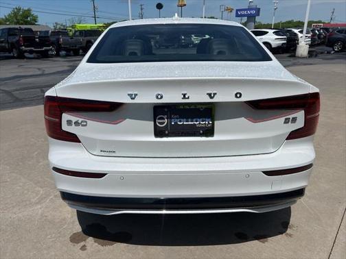 2025 Volvo S60 B5 Core