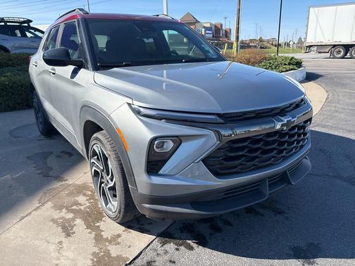 Sterling Gray Metallic 2025 Chevrolet Trailblazer RS