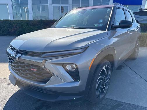 Sterling Gray Metallic 2025 Chevrolet Trailblazer RS