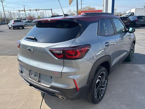Sterling Gray Metallic 2025 Chevrolet Trailblazer RS