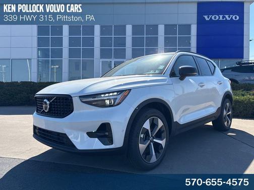 Crystal White 2026 Volvo XC40 Plus, B5 AWD Gas (mild hybrid), Dark
