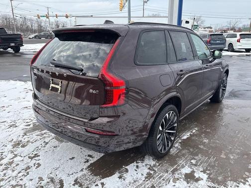 2026 Volvo XC90 Ultra Dark Theme, B6 AWD Gas (mild hybrid), Gasoline, 7 Seats