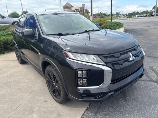 Labrador Black Metallic 2021 Mitsubishi Outlander Sport 2.0 ES