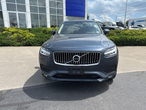 Denim Blue Metallic 2023 Volvo XC90 B5 Core