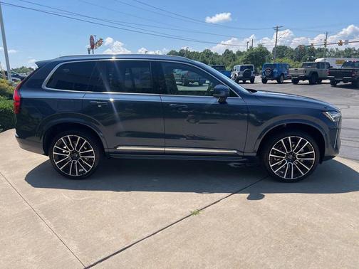 2026 Volvo XC90 B6 Plus 6-Seater