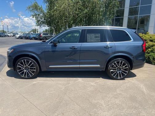 2026 Volvo XC90 B6 Plus 6-Seater