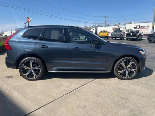 2025 Volvo XC60 Plug-In Hybrid T8 Ultra