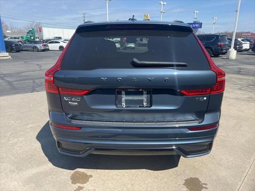 2025 Volvo XC60 Plug-In Hybrid T8 Ultra