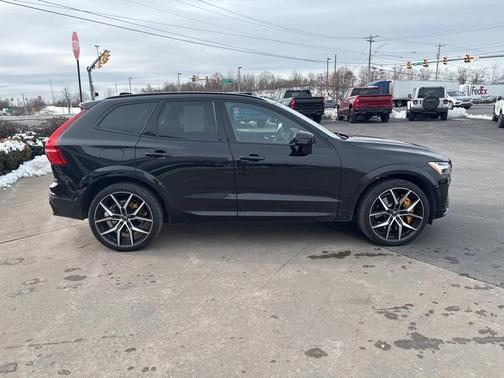 2024 Volvo XC60 Recharge Plug-In Hybrid T8 Polestar