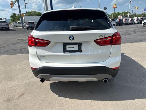 Alpine White 2018 BMW X1 xDrive28i