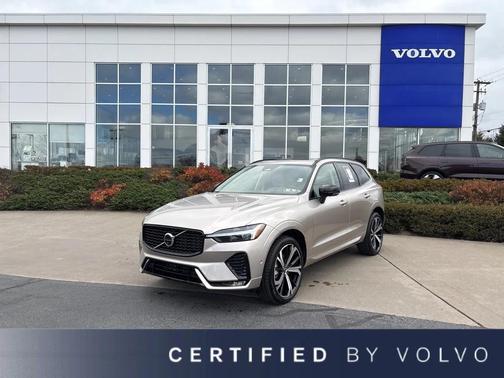 2025 Volvo XC60 B5 Ultra