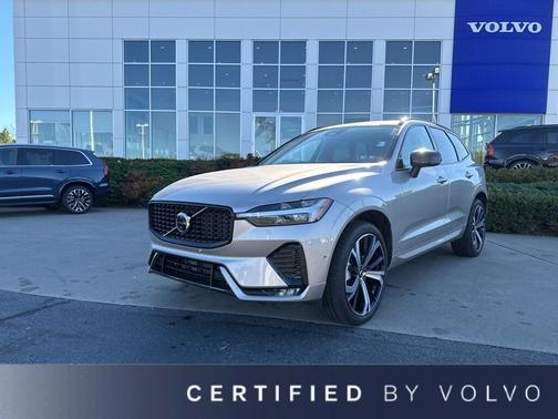 2025 Volvo XC60 B5 Ultra