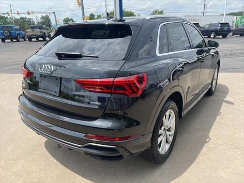 2023 Audi Q3 45 S line Premium Plus