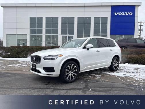 2023 Volvo XC90 B5 Core