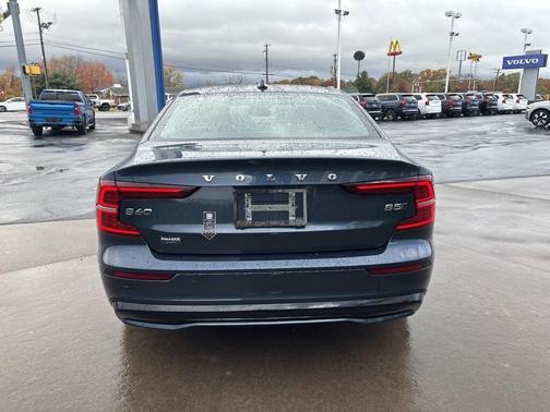 2025 Volvo S60 B5 Core