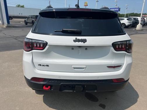 2023 Jeep Compass Trailhawk
