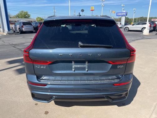 2026 Volvo XC60 B5 Plus