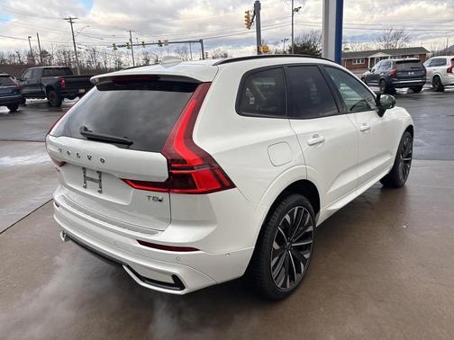 2026 Volvo XC60 Plug-In Hybrid Ultra, T8 AWD Electric/Gasoline, Dark