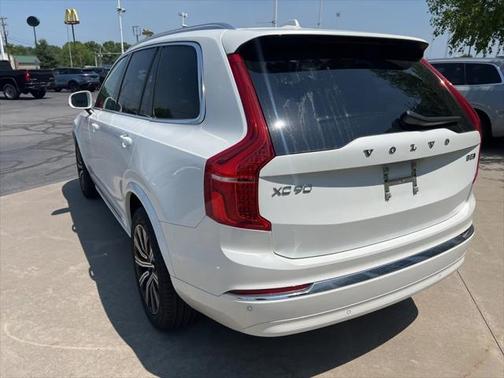 2024 Volvo XC90 B5 Core Bright Theme