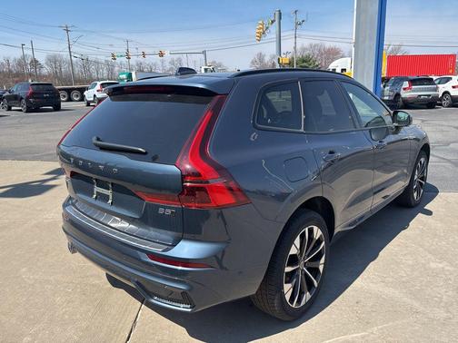 Denim Blue Metallic 2026 Volvo XC60 B5 Plus