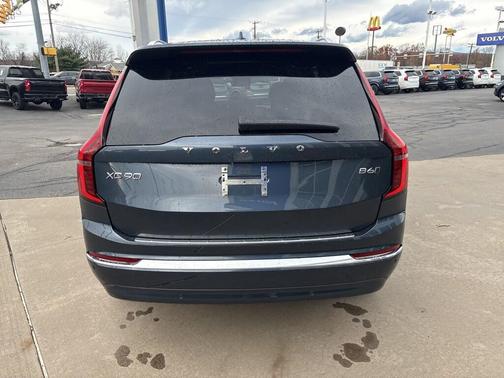 2026 Volvo XC90 B6 Plus 7-Seater