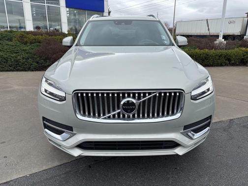 2021 Volvo XC90 T6 Inscription