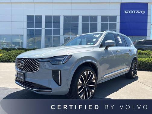Vapour Grey Metallic 2025 Volvo XC90 B6 Plus 7-Seater