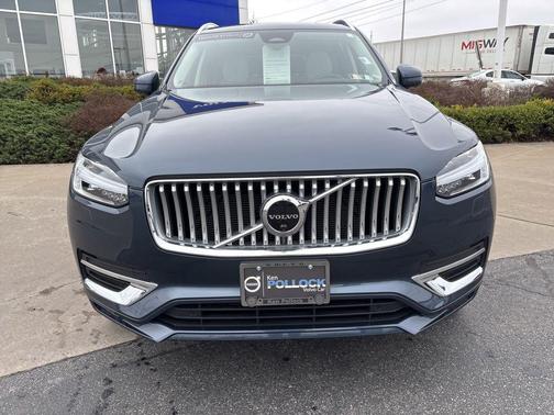 2023 Volvo XC90 B6 Plus 7-Seater