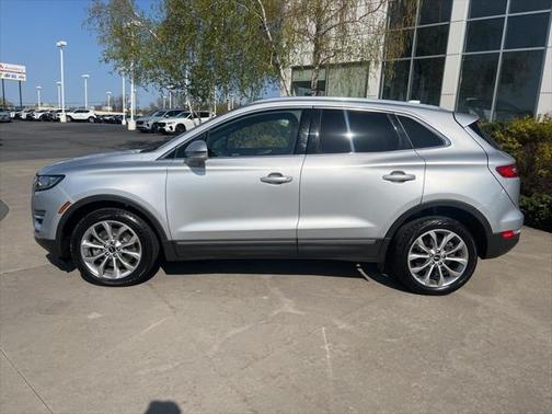 2019 Lincoln MKC Select