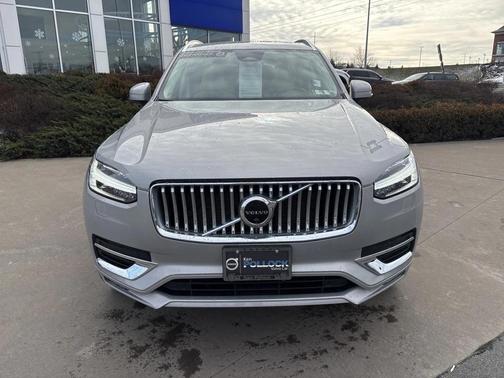 2023 Volvo XC90 B6 Plus 6-Seater