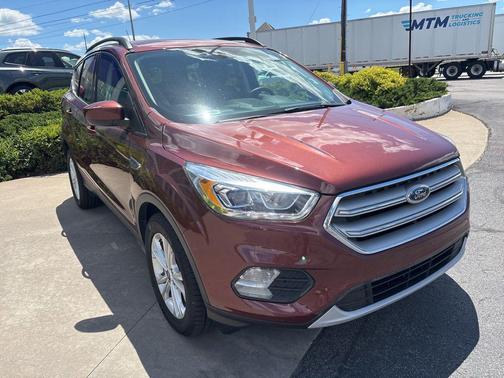 CINNAMON GLAZE METALLIC 2018 Ford Escape SEL