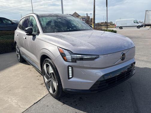 Aurora Silver 2026 Volvo EX90 Ultra, Twin Motor Performance, Fully electric, 7 Seats