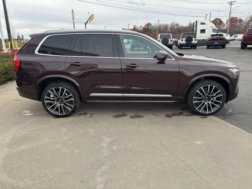 2026 Volvo XC90 B6 Plus 7-Seater