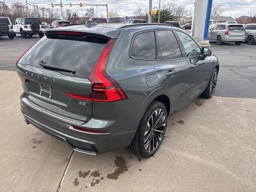 2026 Volvo XC60 B5 Ultra