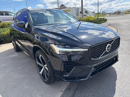 Onyx Black Metallic 2024 Volvo XC60 Recharge Plug-In Hybrid T8 Ultimate Dark Theme