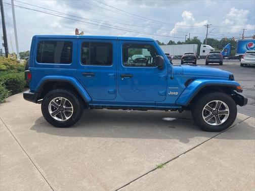 2023 Jeep Wrangler 4-Door Sahara