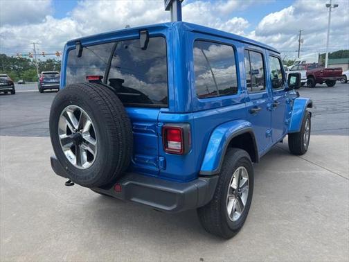 2023 Jeep Wrangler 4-Door Sahara