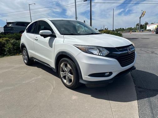 White Orchid 2017 Honda HR-V EX