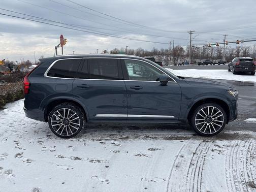 2026 Volvo XC90 Plus, B6 AWD Gas (mild hybrid), Gasoline, Bright, 7 Seats