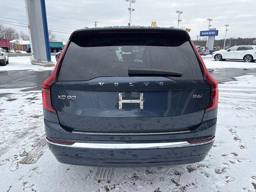 2026 Volvo XC90 Plus, B6 AWD Gas (mild hybrid), Gasoline, Bright, 7 Seats