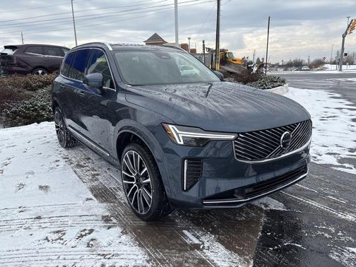 2026 Volvo XC90 Plus, B6 AWD Gas (mild hybrid), Gasoline, Bright, 7 Seats