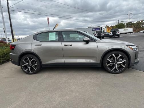 2022 Polestar 2 Long Range Dual Motor