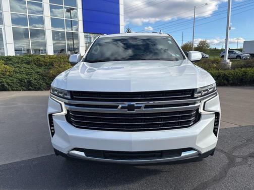 Iridescent Pearl Tricoat 2021 Chevrolet Tahoe LT