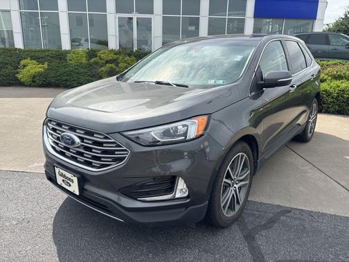 MAGNETIC METALLIC 2019 Ford Edge Titanium