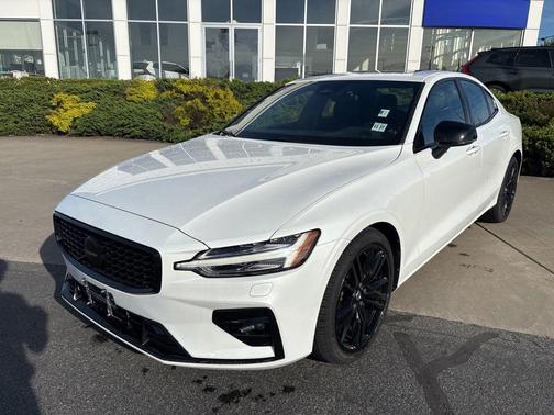 Crystal White Metallic 2023 Volvo S60 B5 Plus Black Edition