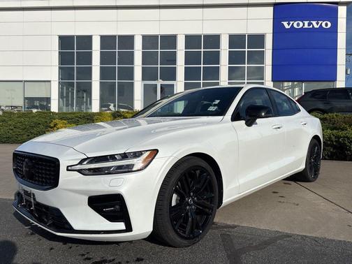 Crystal White Metallic 2023 Volvo S60 B5 Plus Black Edition