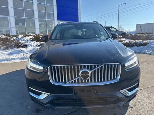 2023 Volvo XC90 B6 Ultimate 6-Seater